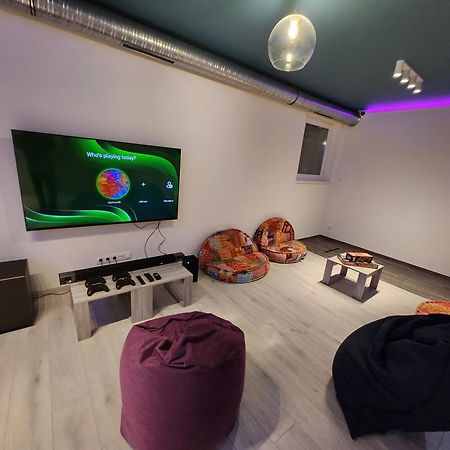 Апарт отель Apartman 18 Дебрецен Экстерьер фото