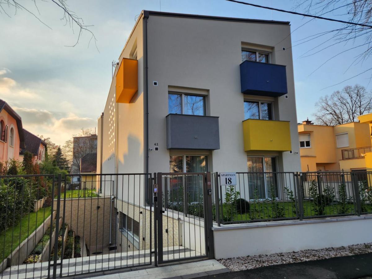 Апарт отель Apartman 18 Дебрецен Экстерьер фото
