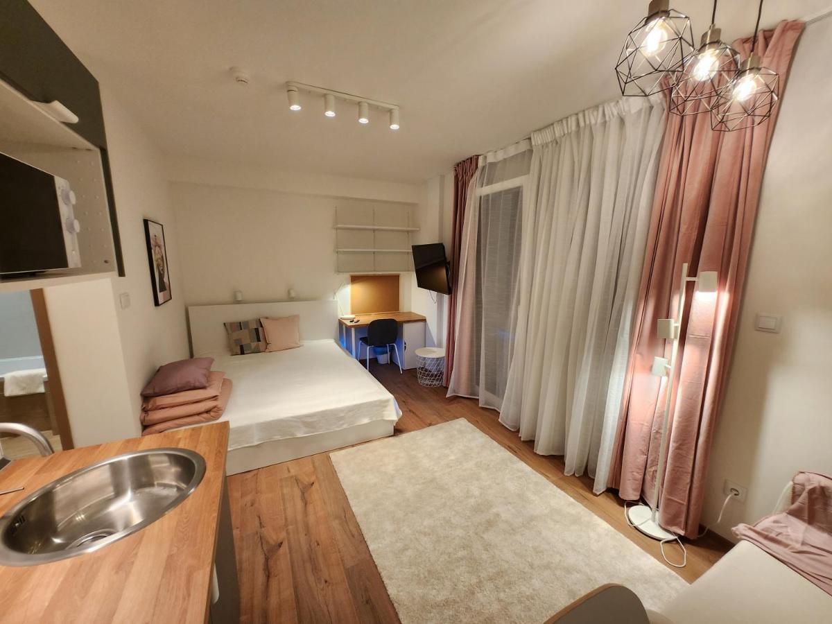 Апарт отель Apartman 18 Дебрецен Экстерьер фото