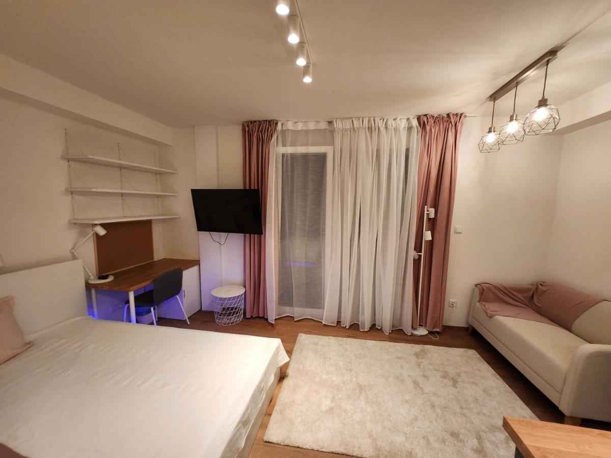 Апарт отель Apartman 18 Дебрецен Экстерьер фото
